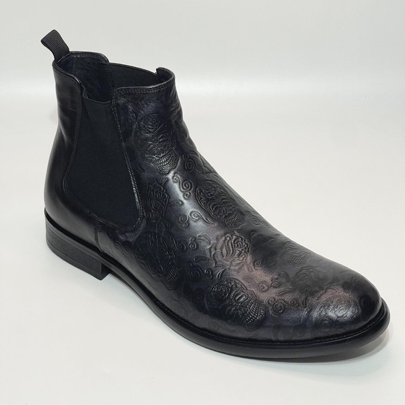 NEW Robert Graham Men’s Dawson Chelsea Boots Embossed Skull Roses Black Leather - Picture 8 of 16